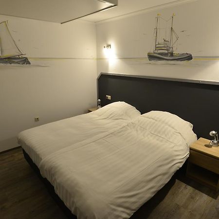 Havenzicht Westkant Dinteloord Экстерьер фото